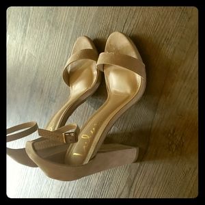 Lulu's Taylor Natural Suede Ankle Strap Heels